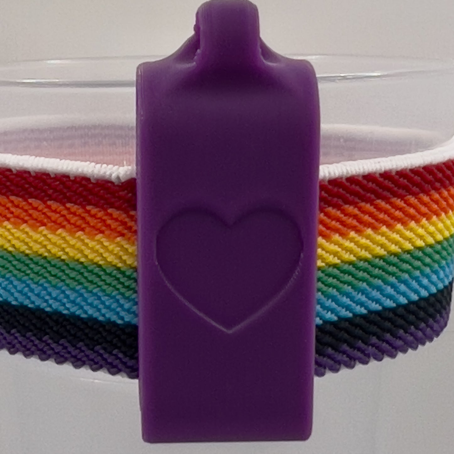 „Pride“ Clip A Cup mit luxuriösem Schlüsselband