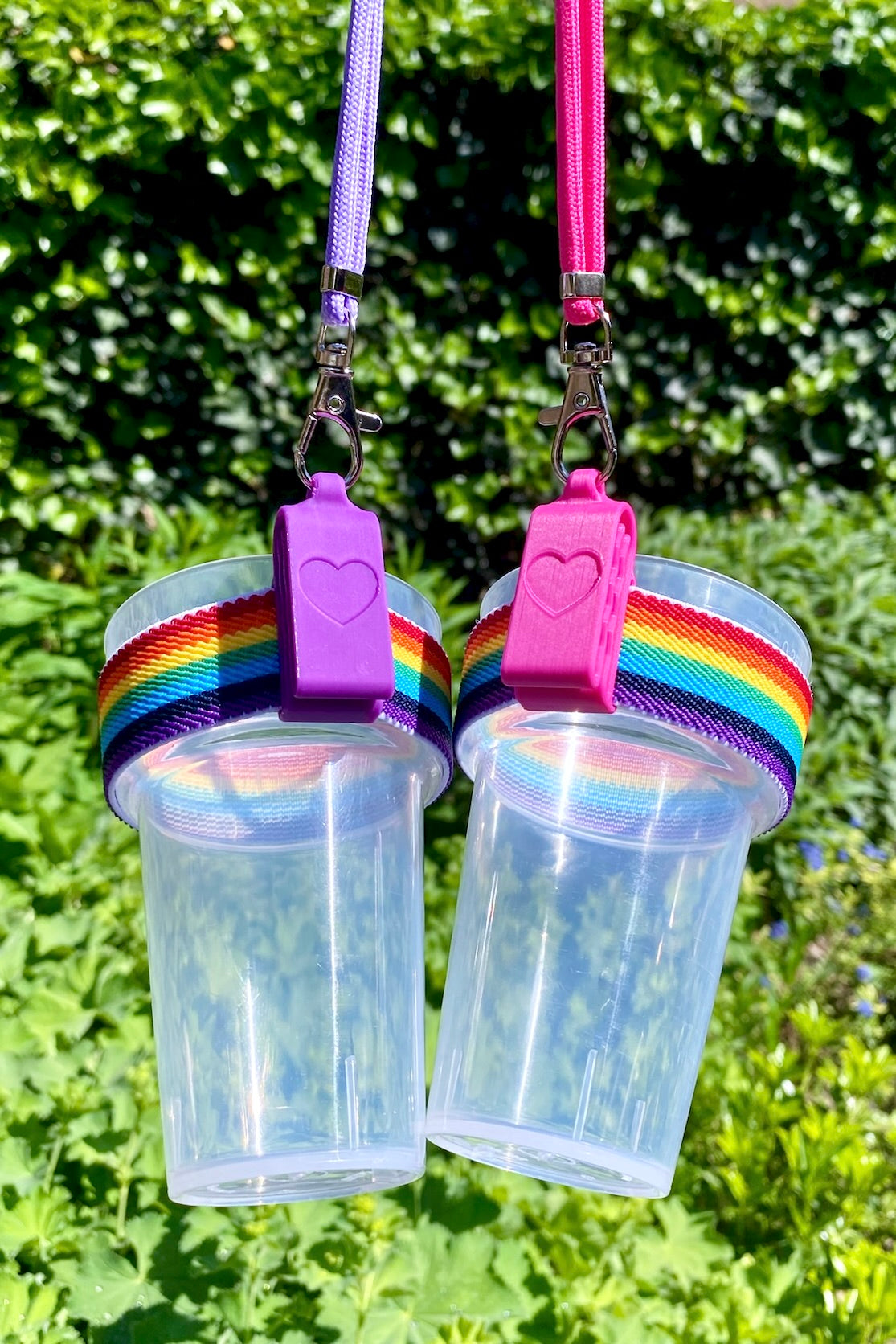 „Pride“ Clip A Cup mit luxuriösem Schlüsselband