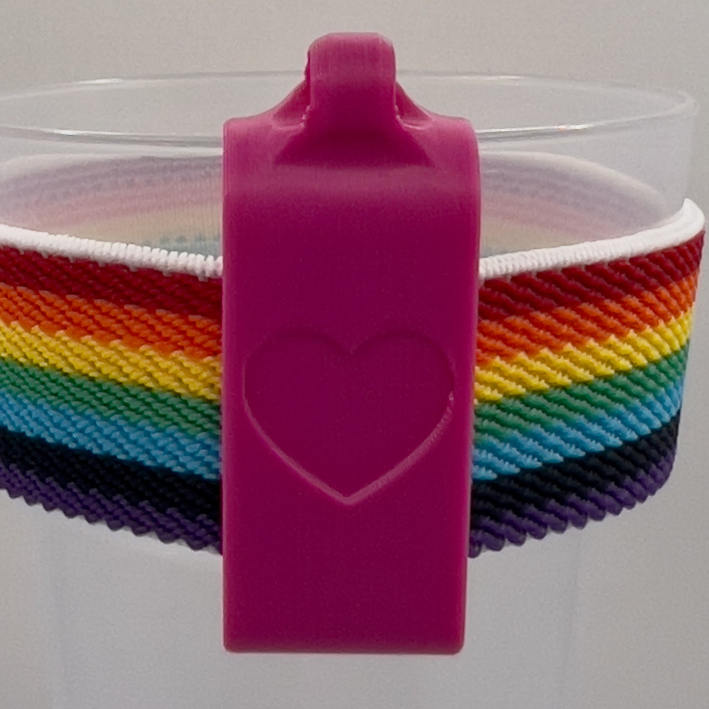 „Pride“ Clip A Cup mit luxuriösem Schlüsselband