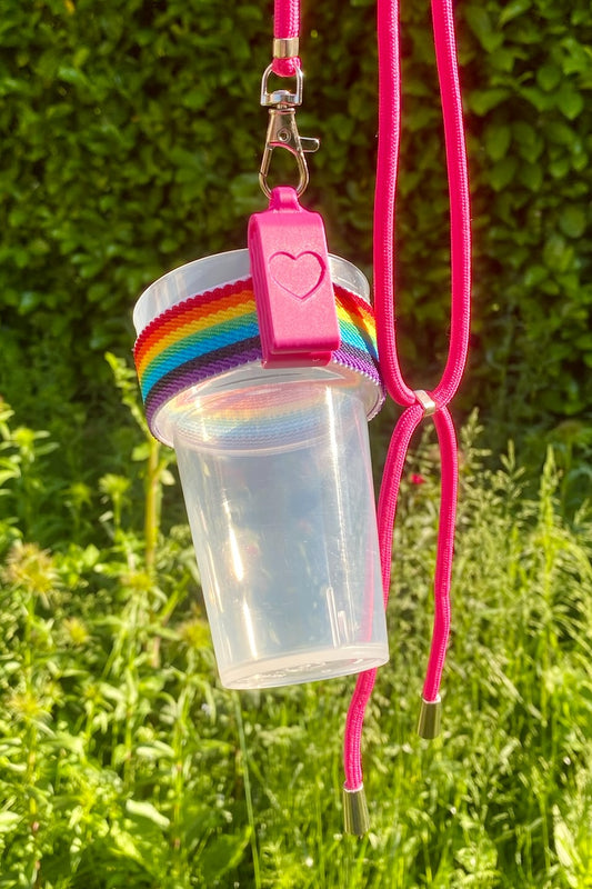 „Pride“ Clip A Cup mit luxuriösem Schlüsselband